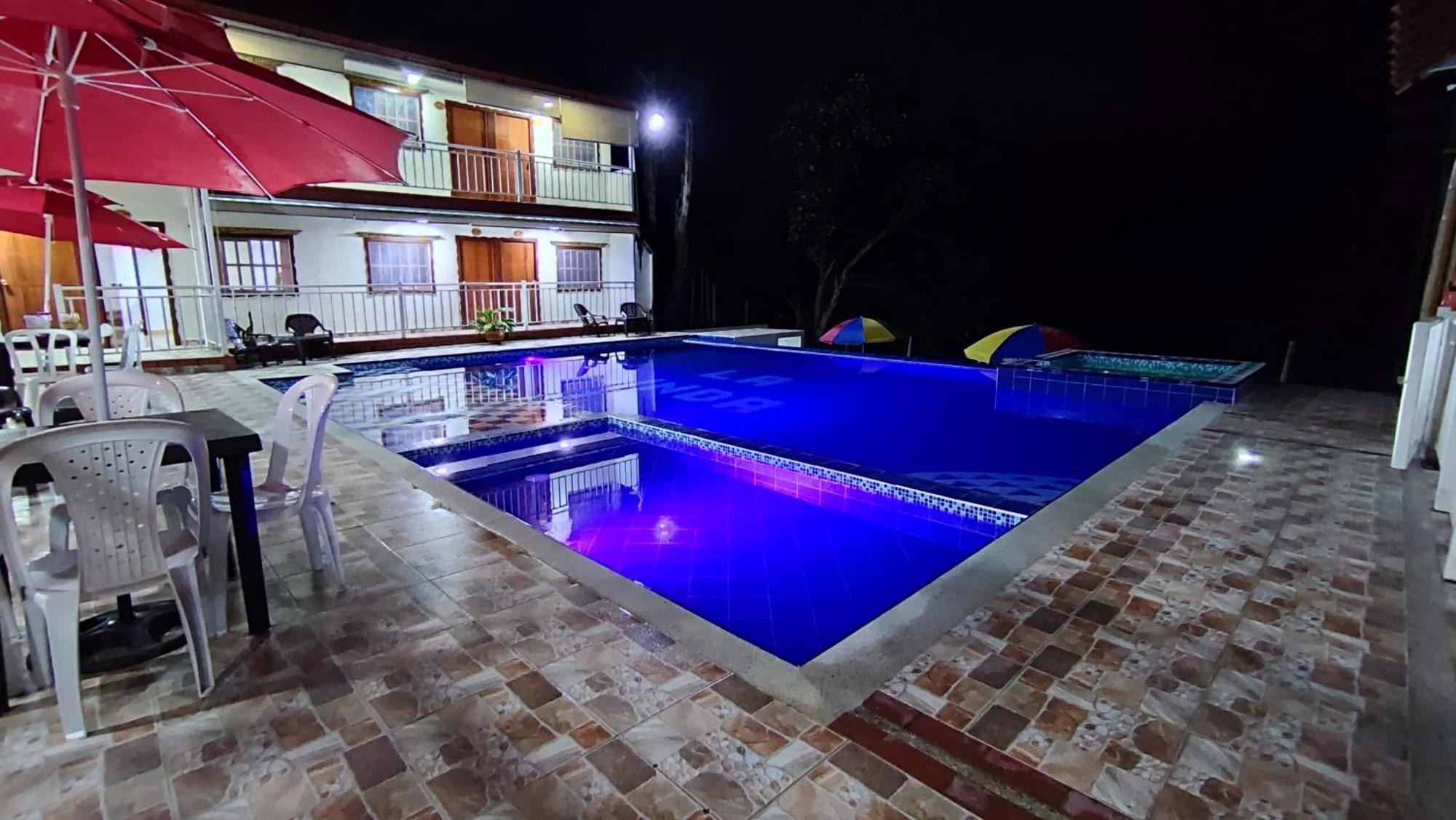 Finca Hotel La Linda 킴바야 외부 사진